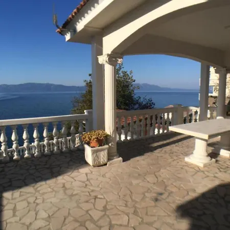 Amarila Lejlighedshotel Podaca